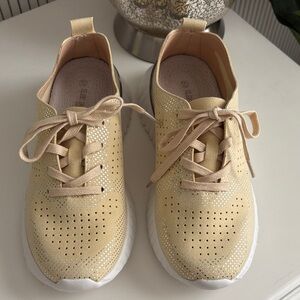 Ilse Jacobsen Women's Beige Sneakers size 37 New!